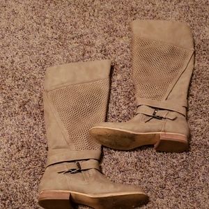 Not rated tan/nude mid calf boots